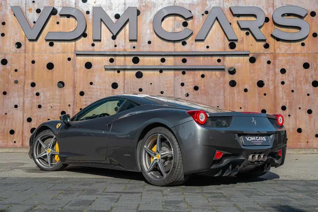 Ferrari 458 Italia *CARBON SEATS*LIFT*AFS*CAMERA*MWST* 10/2011-photo-3