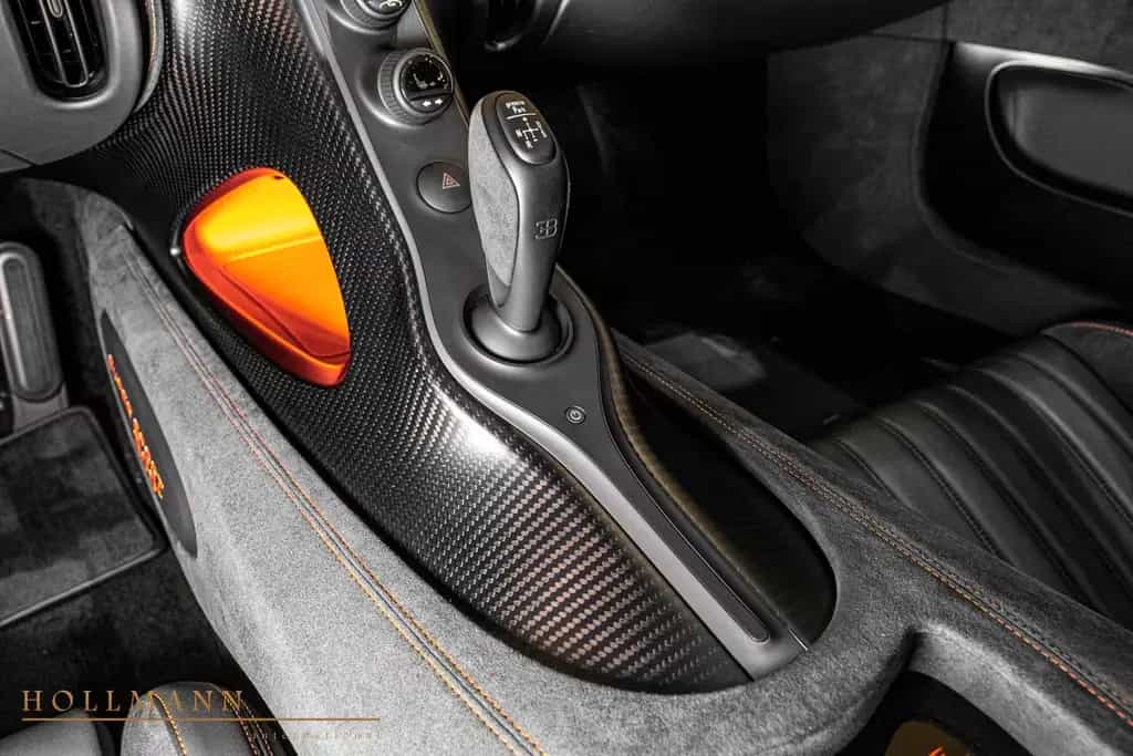 Bugatti Chiron Super Sport 300+ 11/2021-photo-21
