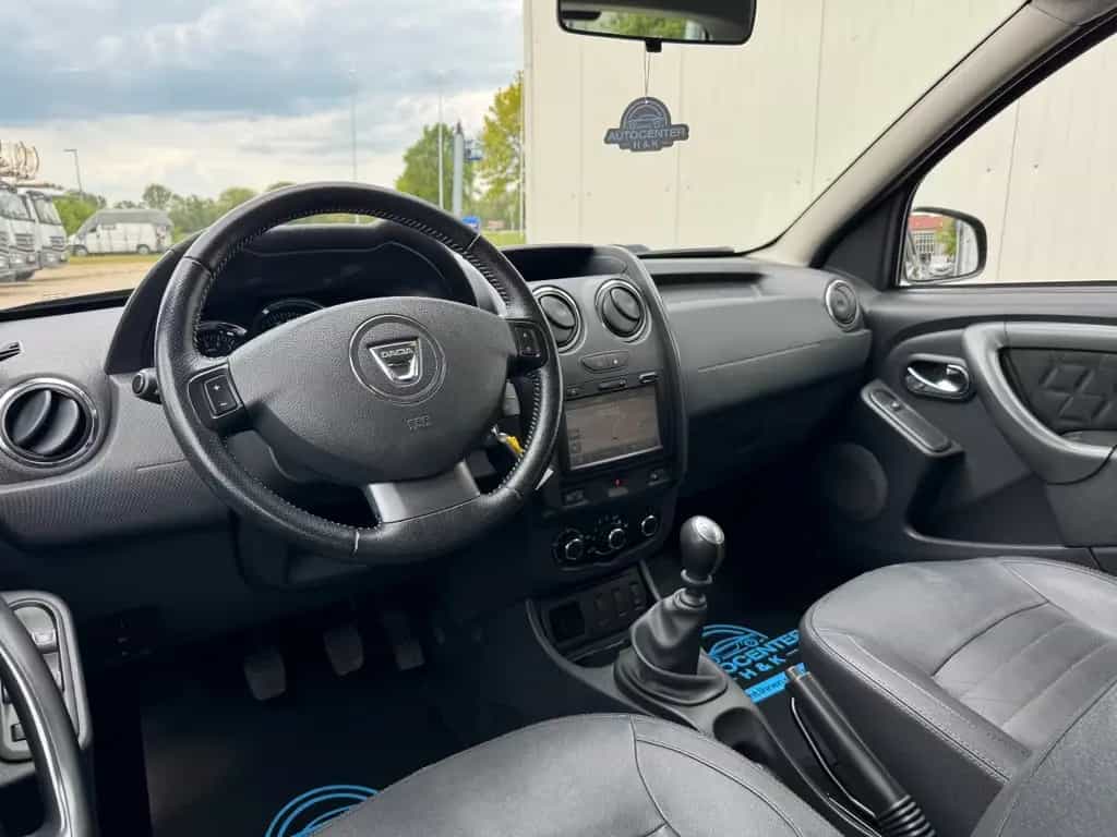 Dacia Duster I Prestige 4x2 *1.HAND*NAVI*KLIMA*TOUCH* 01/2015-photo-10
