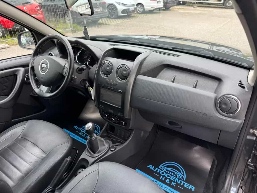 Dacia Duster I Prestige 4x2 *1.HAND*NAVI*KLIMA*TOUCH* 01/2015-photo-12