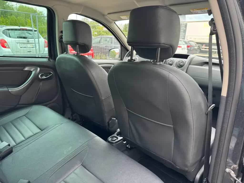 Dacia Duster I Prestige 4x2 *1.HAND*NAVI*KLIMA*TOUCH* 01/2015-photo-34