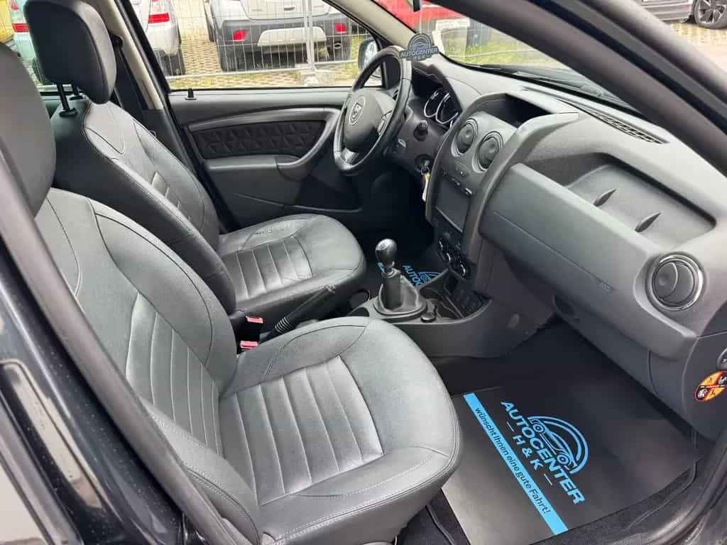 Dacia Duster I Prestige 4x2 *1.HAND*NAVI*KLIMA*TOUCH* 01/2015-photo-37
