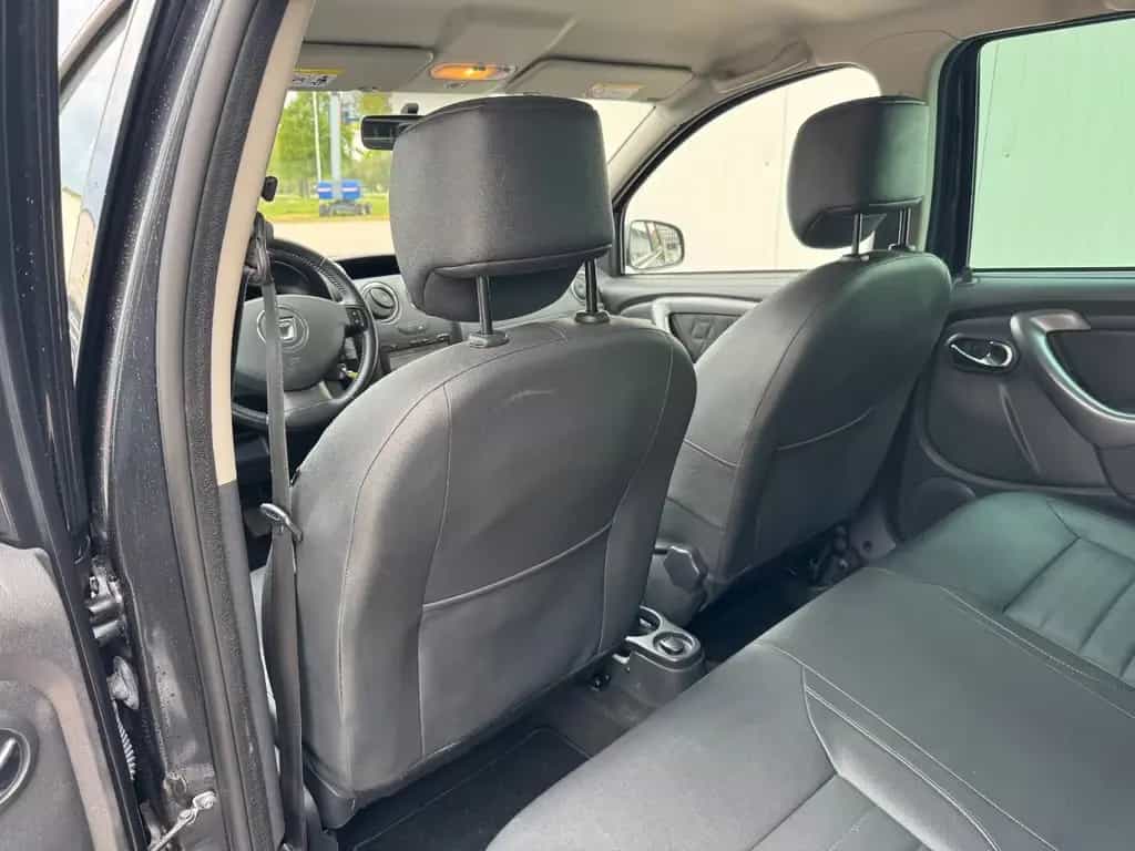 Dacia Duster I Prestige 4x2 *1.HAND*NAVI*KLIMA*TOUCH* 01/2015-photo-38