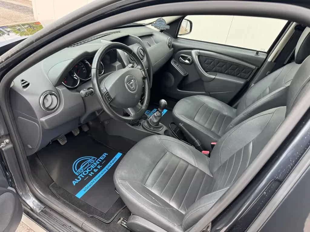Dacia Duster I Prestige 4x2 *1.HAND*NAVI*KLIMA*TOUCH* 01/2015-photo-42
