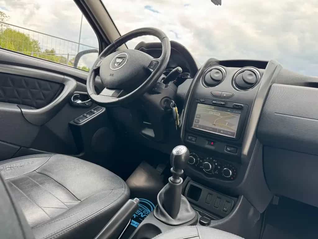 Dacia Duster I Prestige 4x2 *1.HAND*NAVI*KLIMA*TOUCH* 01/2015-photo-46