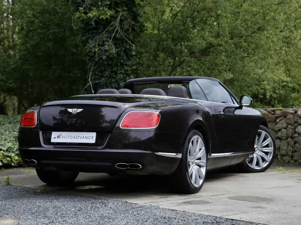 Bentley Continental GTC 4.0 V8 Mulliner 03/2014-photo-4