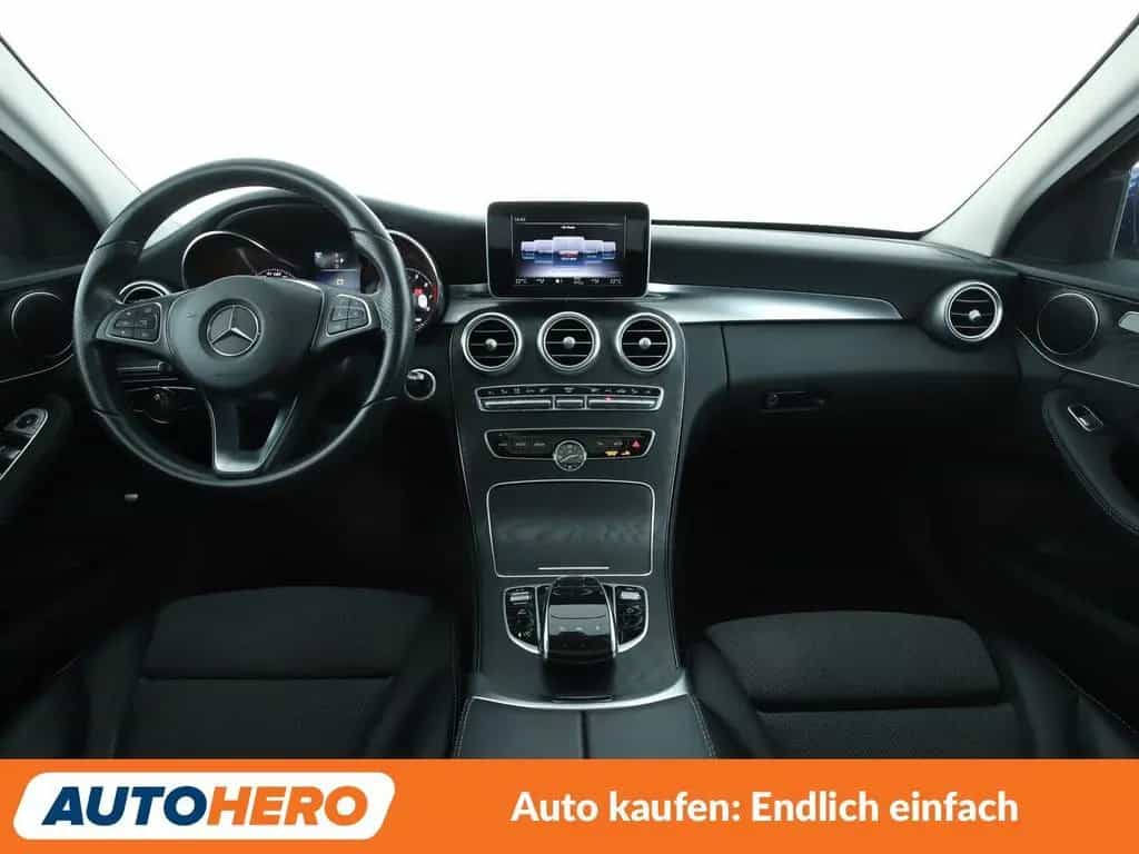 Mercedes-Benz C 250 Avantgarde Aut.*CAM*NAVI*LED*PANO*PDC*SHZ* 12/2017-photo-11