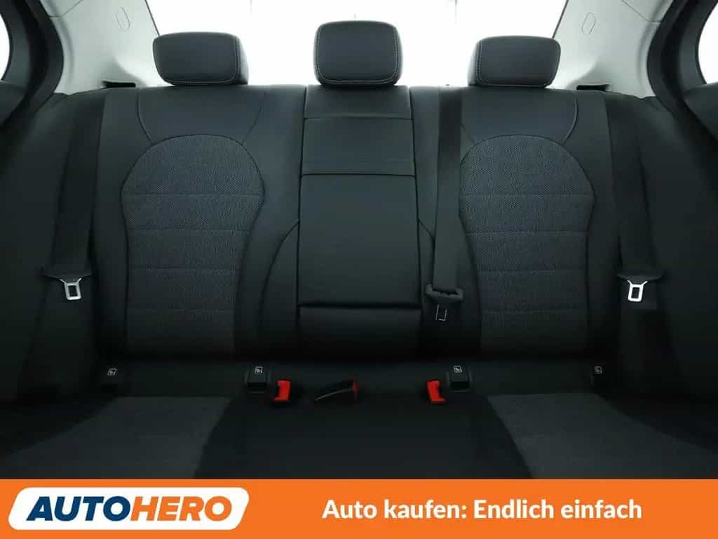 Mercedes-Benz C 250 Avantgarde Aut.*CAM*NAVI*LED*PANO*PDC*SHZ* 12/2017-photo-15