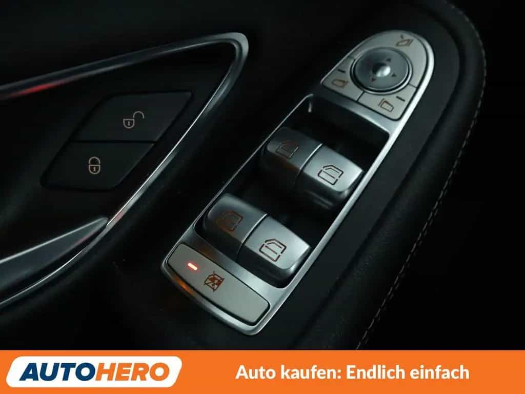 Mercedes-Benz C 250 Avantgarde Aut.*CAM*NAVI*LED*PANO*PDC*SHZ* 12/2017-photo-28