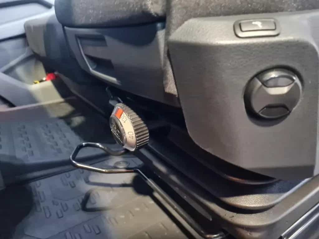 MAN TGE 3.180 TDi Kombi 9 Sitze ALU KAMERA LED LEDER 07/2024-photo-21