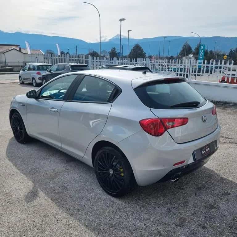 Alfa Romeo Giulietta 1.6 JTDm 120 CV Super 11/2017-photo-3