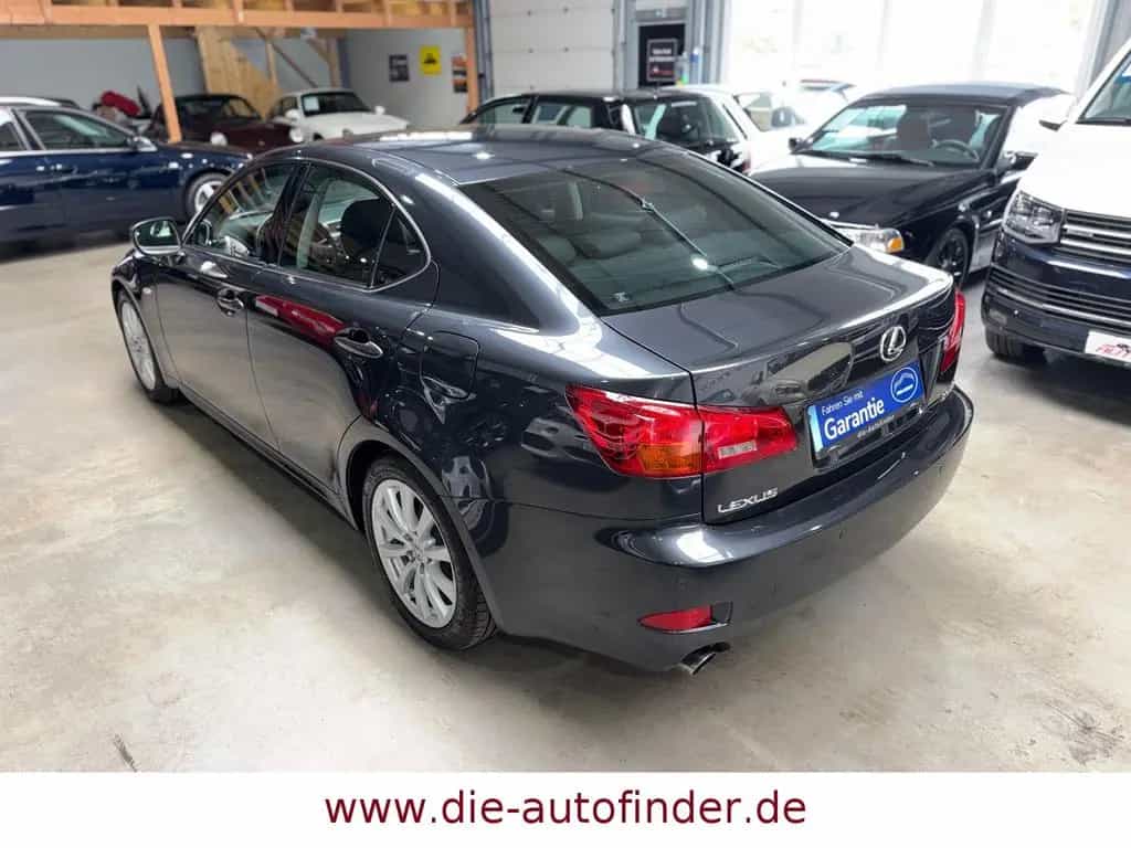 Lexus IS 250 V6 Schalter Xenon,Navi,Leder,Kamera,17" 02/2007-photo-14