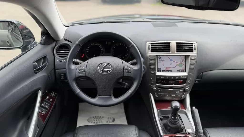 Lexus IS 250 V6 Schalter Xenon,Navi,Leder,Kamera,17" 02/2007-photo-18