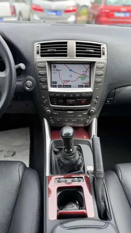 Lexus IS 250 V6 Schalter Xenon,Navi,Leder,Kamera,17" 02/2007-photo-19