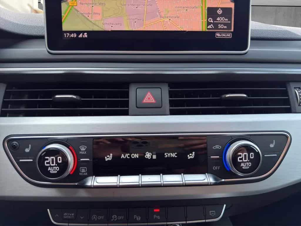 Audi A5 2.0TFSI quat. 3x S Line Matrix VC RFK B&O HUD 06/2017-photo-21