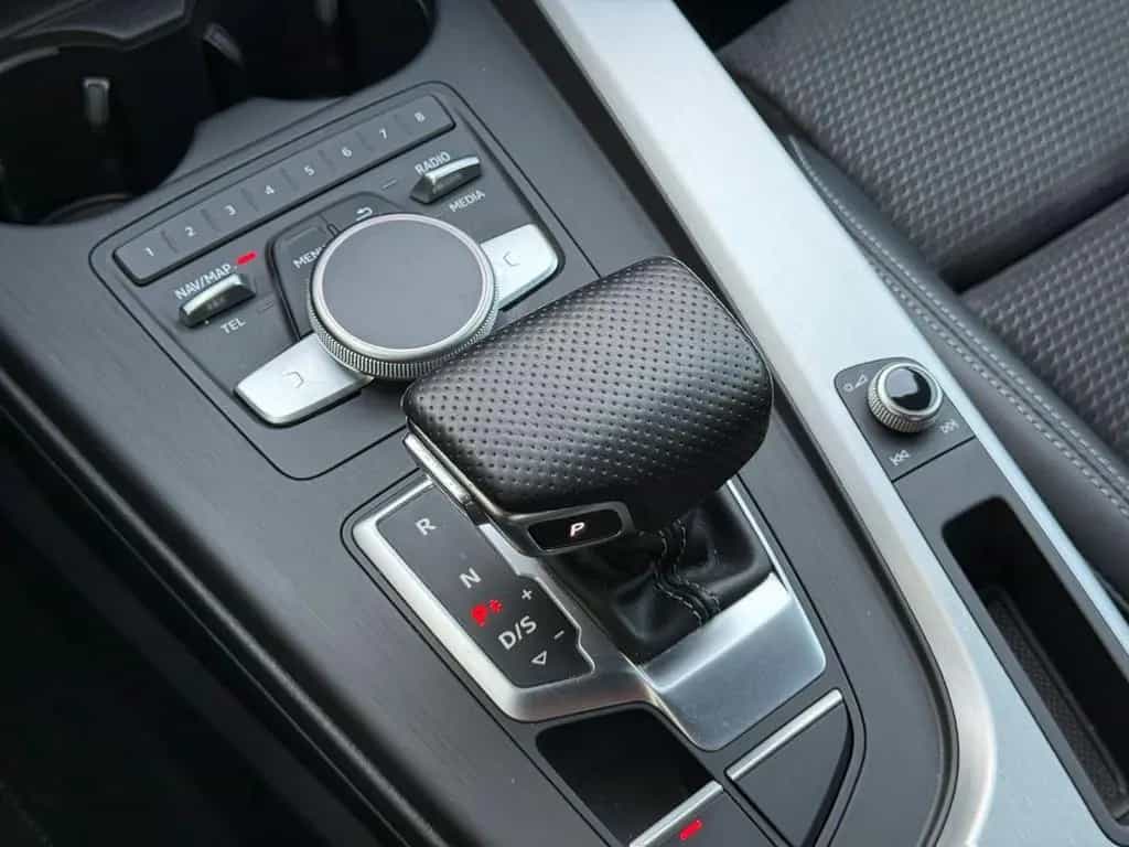 Audi A5 2.0TFSI quat. 3x S Line Matrix VC RFK B&O HUD 06/2017-photo-22