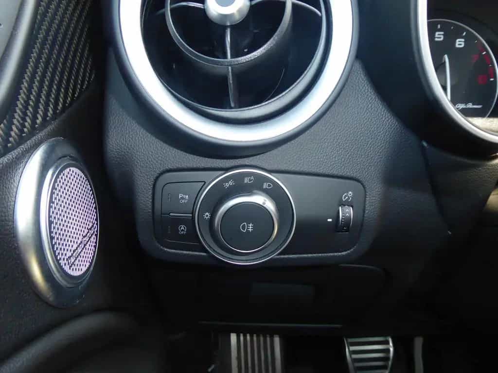 Alfa Romeo Stelvio Quadrifoglio Q4 05/2019-photo-16