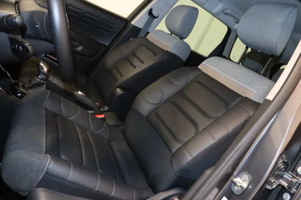 Citroën C3 Aircross Shine Pack Aut.-NAV-Kamera-LED-Temp- 12/2022-photo-7