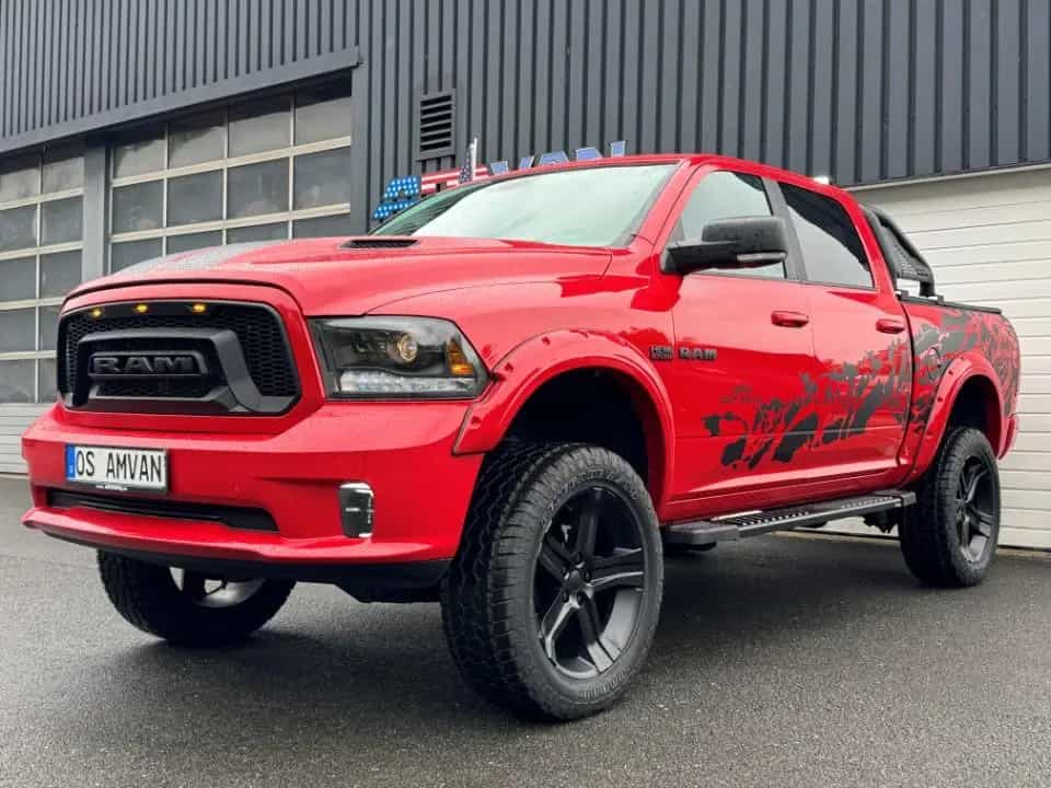 Dodge RAM 5.7 Fahrwerk 2,11m hoch 22" Schiebed. Leder 07/2019-photo-0