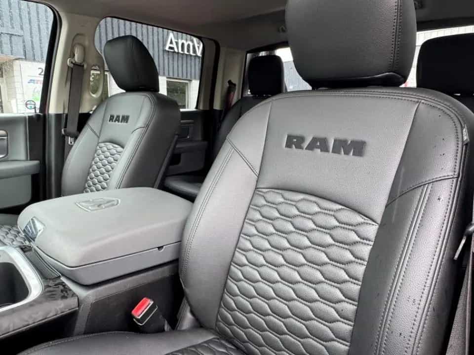 Dodge RAM 5.7 Fahrwerk 2,11m hoch 22" Schiebed. Leder 07/2019-photo-4