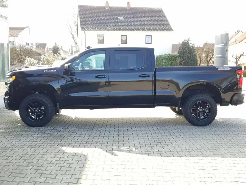 Chevrolet Silverado Trail Boss 5.3l V8 Longbet / 3.5T AHK 12/2025-photo-2