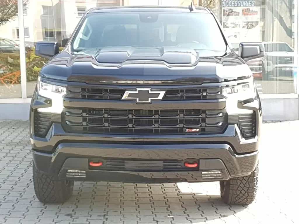 Chevrolet Silverado Trail Boss 5.3l V8 Longbet / 3.5T AHK 12/2025-photo-4