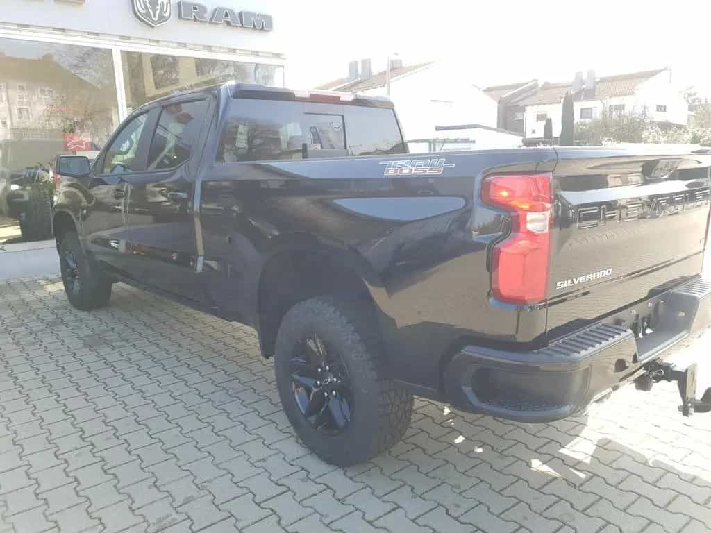 Chevrolet Silverado Trail Boss 5.3l V8 Longbet / 3.5T AHK 12/2025-photo-5