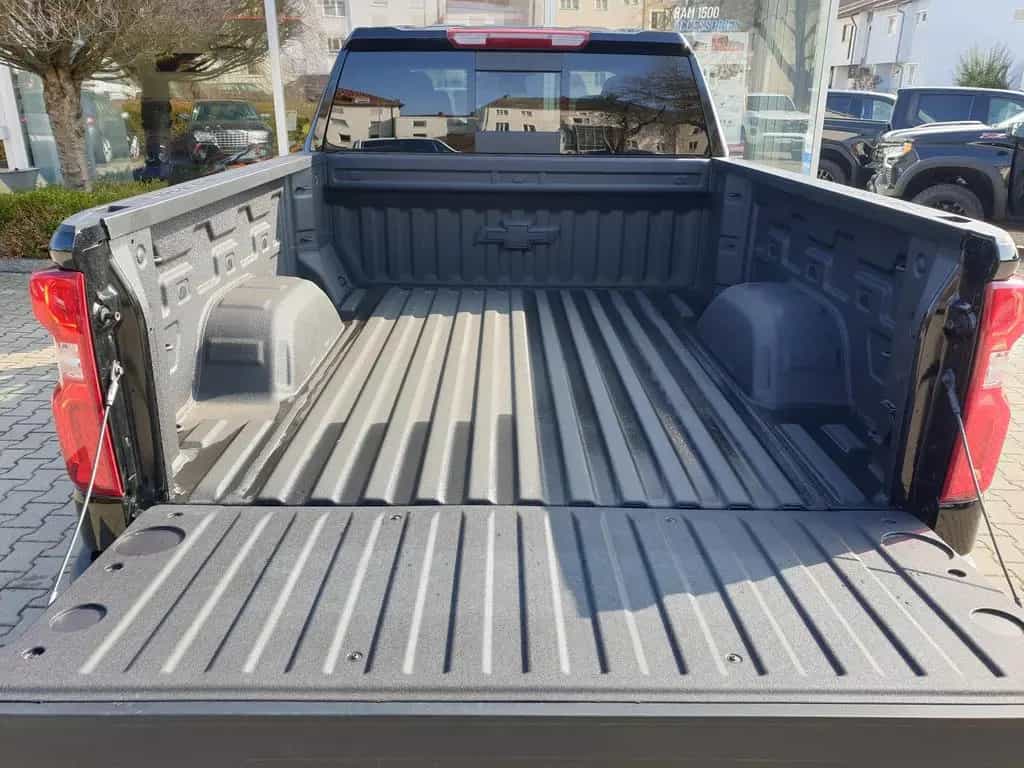 Chevrolet Silverado Trail Boss 5.3l V8 Longbet / 3.5T AHK 12/2025-photo-7