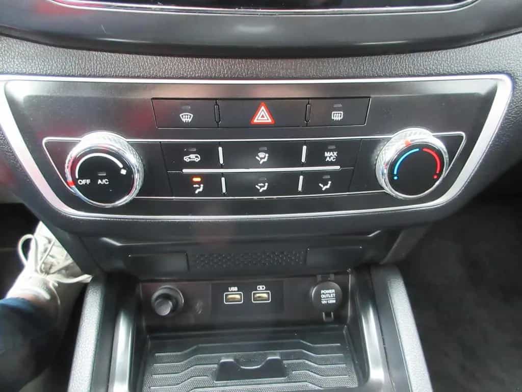 Ssangyong MUSSO GRAND Crystal 2.2 e-Xdi 4WD Doka/Hardtop 05/2022-photo-18