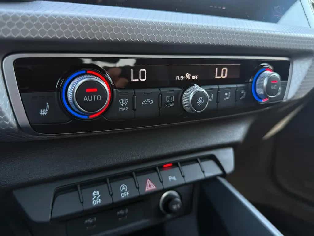 Audi A1 Sportback 30 TFSI S line 1-HAND/Virtual Cockp 07/2022-photo-23