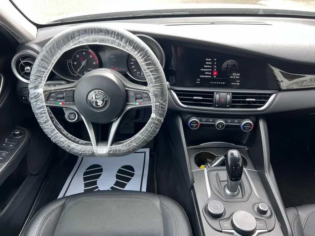 Alfa Romeo Giulia 2.2 Turbodiesel 150 CV AT8 Sup 06/2017-photo-8