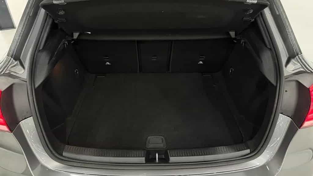 Mercedes-Benz A-Class AMG Line/Night/Burmester/RFK/Ambiente/LED 11/2018-photo-14