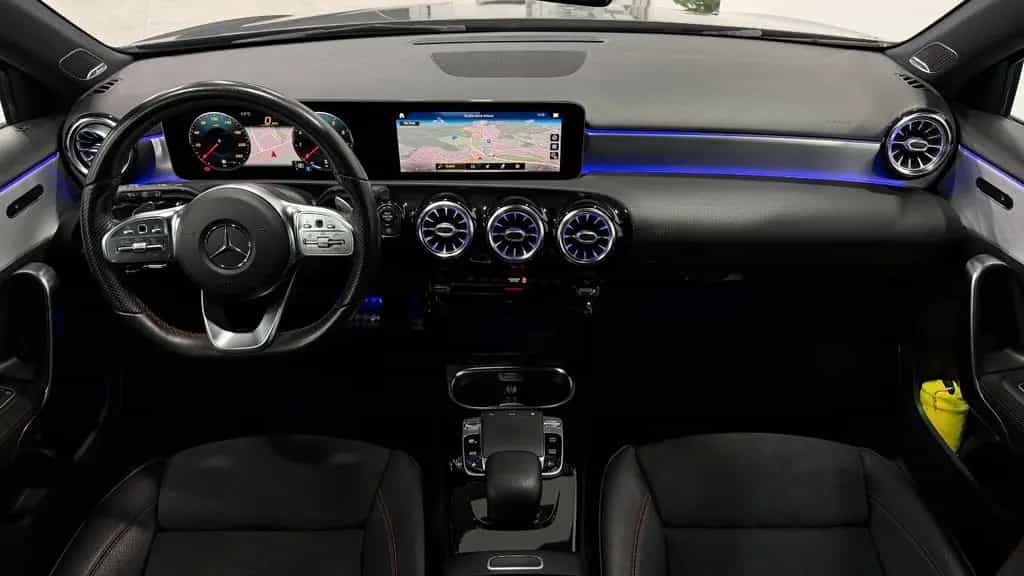 Mercedes-Benz A-Class AMG Line/Night/Burmester/RFK/Ambiente/LED 11/2018-photo-2