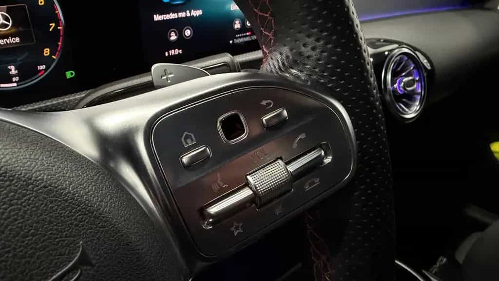 Mercedes-Benz A-Class AMG Line/Night/Burmester/RFK/Ambiente/LED 11/2018-photo-34