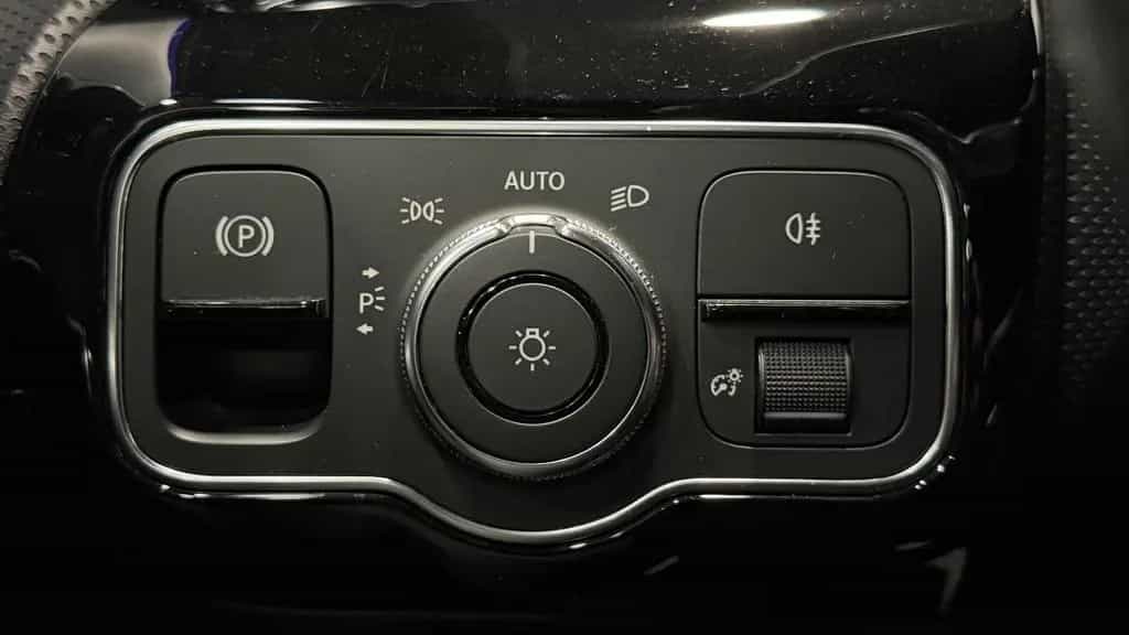 Mercedes-Benz A-Class AMG Line/Night/Burmester/RFK/Ambiente/LED 11/2018-photo-36
