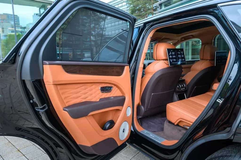 Bentley Bentayga 4.0 V8 Azure MY26 null-photo-13