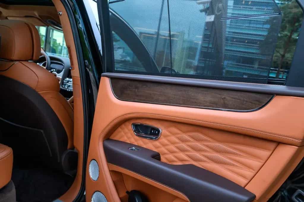 Bentley Bentayga 4.0 V8 Azure MY26 null-photo-15