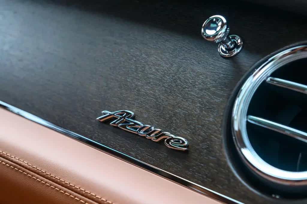 Bentley Bentayga 4.0 V8 Azure MY26 null-photo-16
