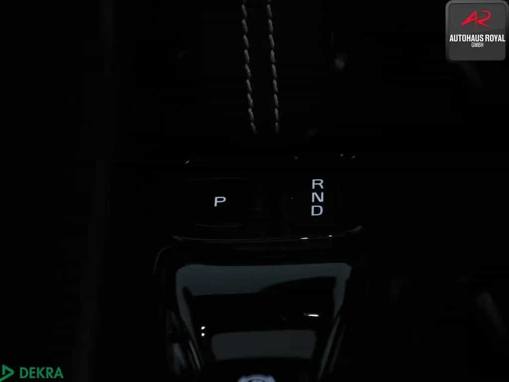 Volvo XC40 XC 40 T5 R Design AWD PANO,360GRAD,ACC,KEYLESS 01/2020-photo-25