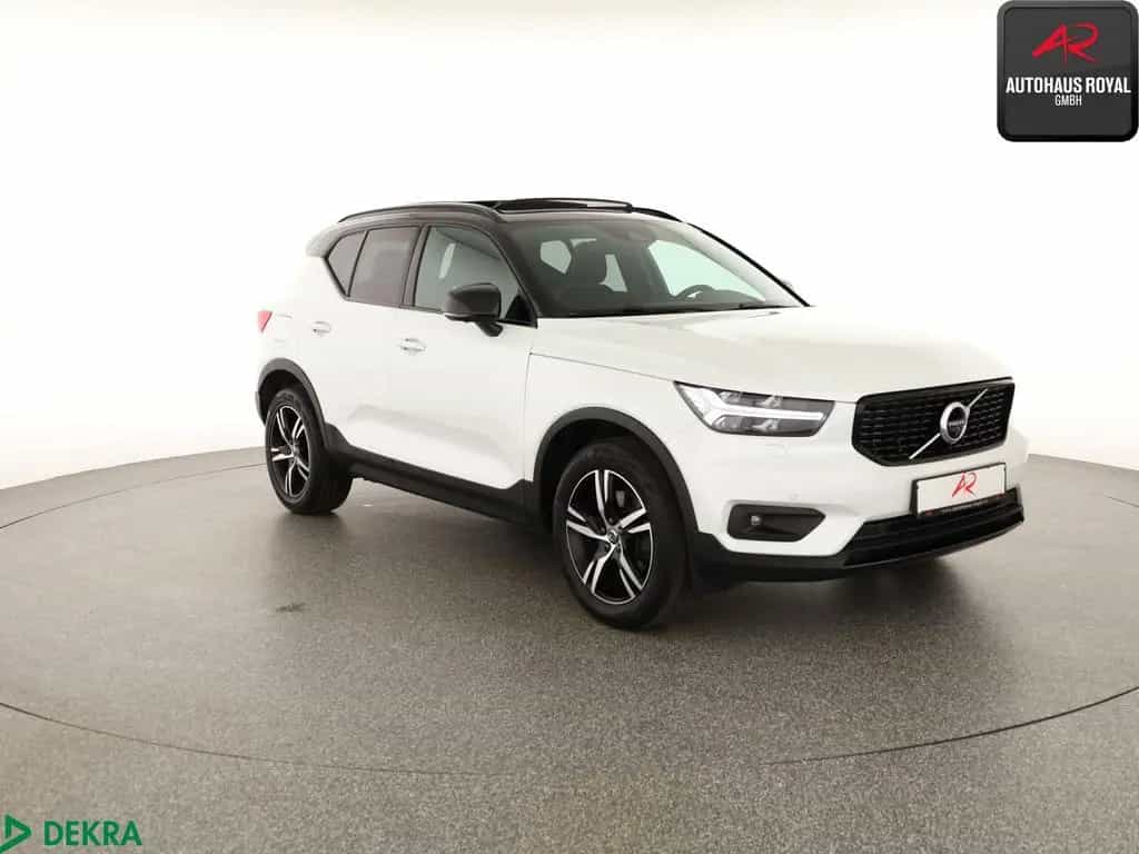 Volvo XC40 XC 40 T5 R Design AWD PANO,360GRAD,ACC,KEYLESS 01/2020-photo-6