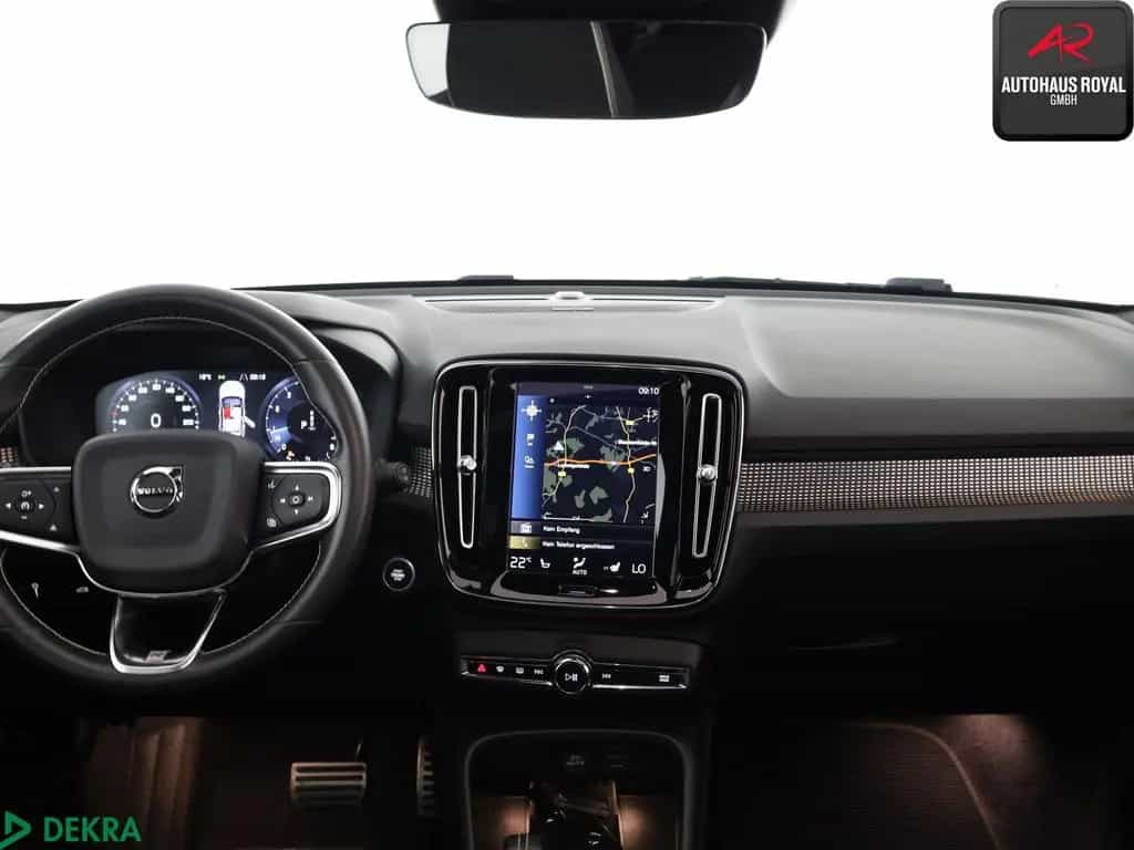 Volvo XC40 XC 40 T5 R Design AWD PANO,360GRAD,ACC,KEYLESS 01/2020-photo-8