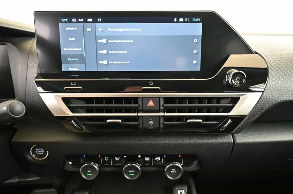 Citroën C4 1.2 e-DSC6 MAX LED/NAVI/KAMERA/ACC/18/C4X 03/2025-photo-18