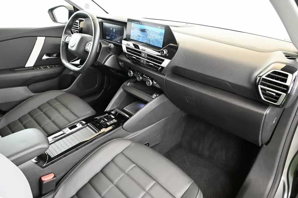 Citroën C4 1.2 e-DSC6 MAX LED/NAVI/KAMERA/ACC/18/C4X 03/2025-photo-34