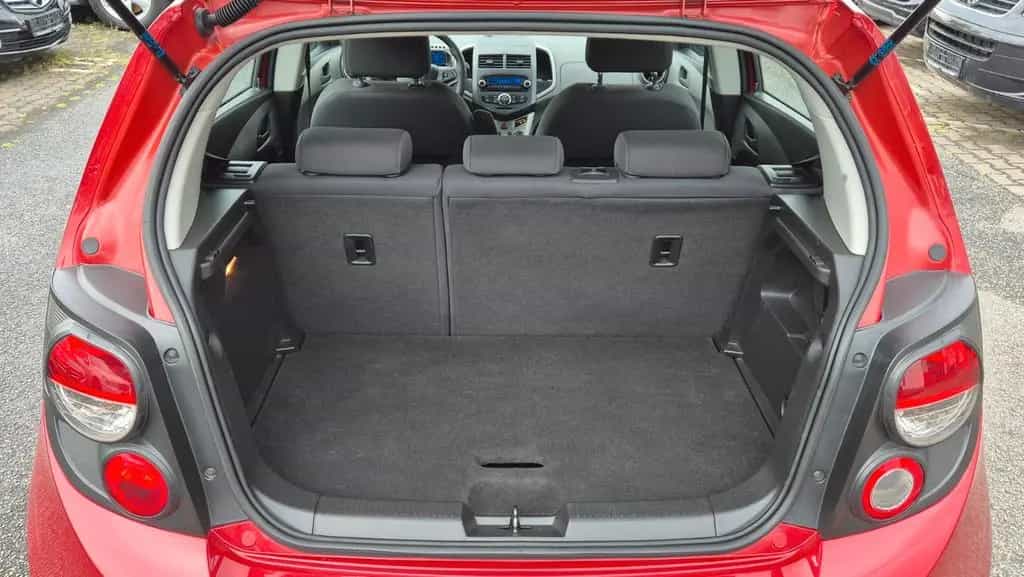 Chevrolet Aveo 1.4 Automatik LT+/ TÜV-INSPEKTION NEU 06/2012-photo-13
