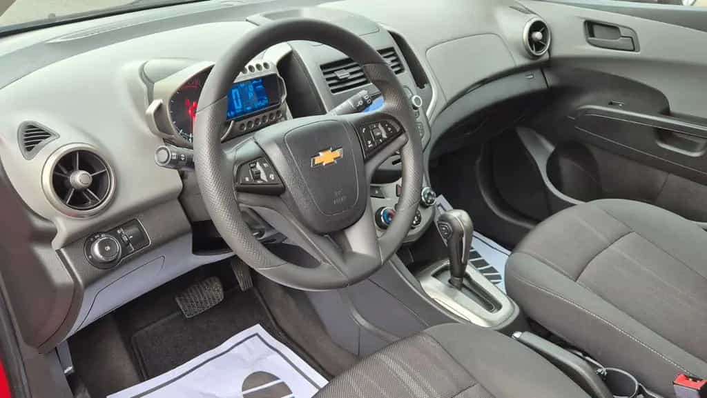 Chevrolet Aveo 1.4 Automatik LT+/ TÜV-INSPEKTION NEU 06/2012-photo-15