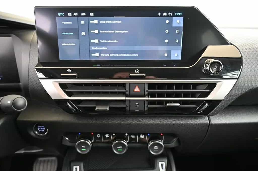 Citroën C4 1.2 e-DSC6 MAX LED/NAVI/KAMERA/ACC/18/C4X 05/2025-photo-16