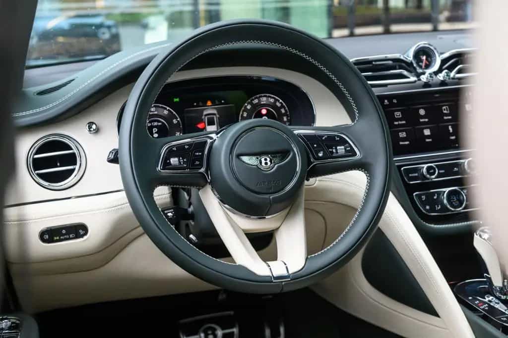 Bentley Bentayga 4.0 V8 Azure null-photo-7