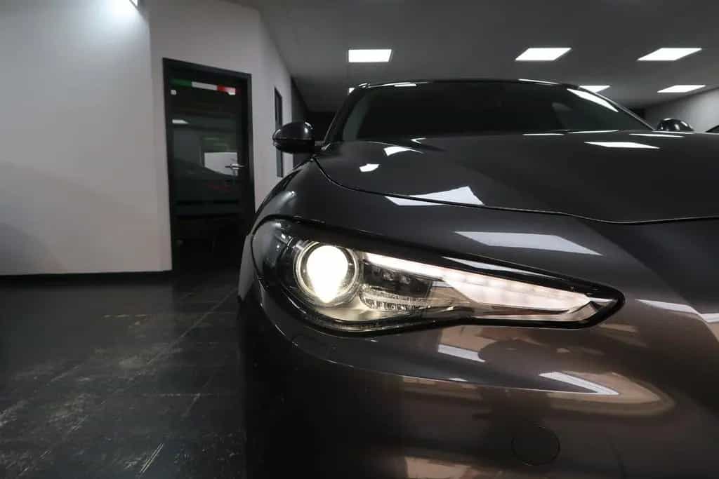 Alfa Romeo Giulia Super*Carplay*Bi-Xenon*Acc*Blis*Pano*8Fac 04/2019-photo-25