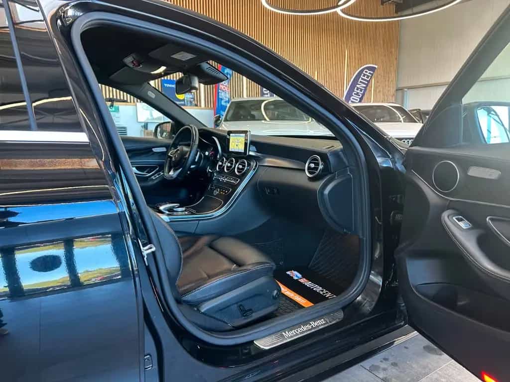 Mercedes-Benz C 200 C Limousine *AMG*LED* 06/2015-photo-32