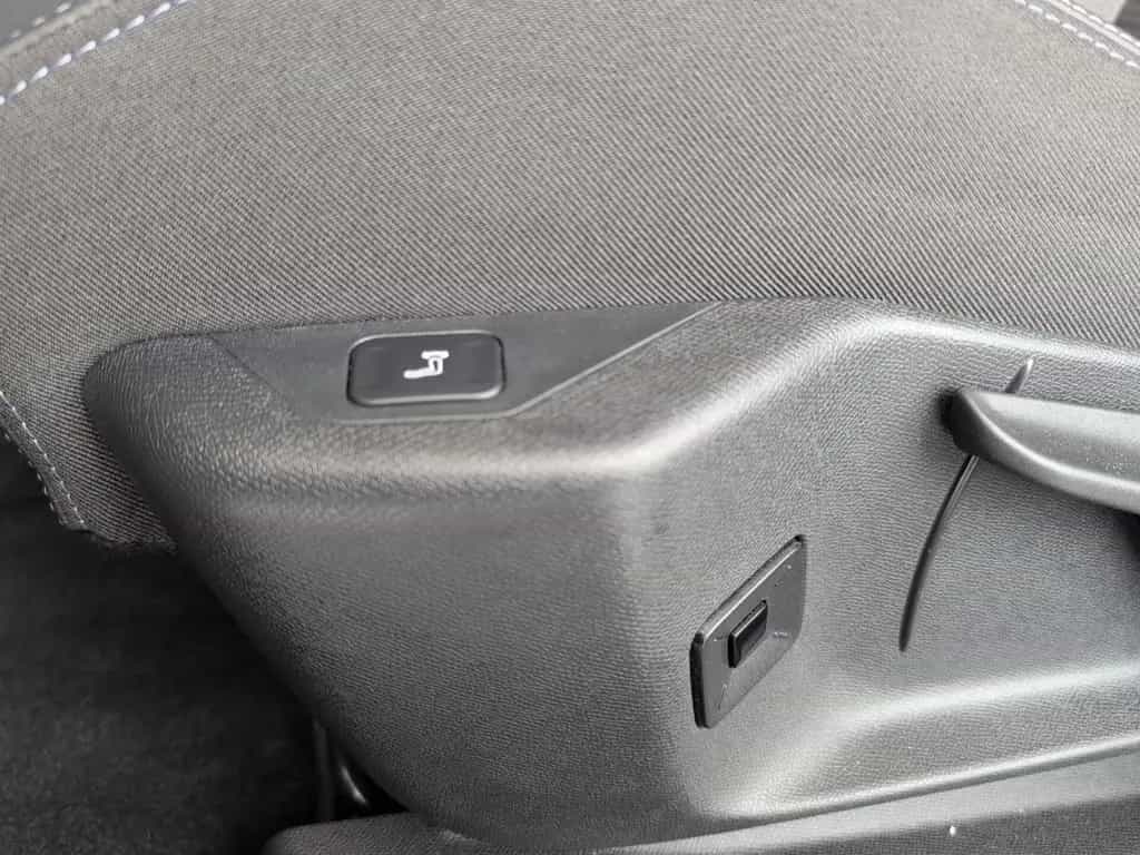 Opel Grandland (X) AT Matrix 19" Kamera CarPlay ACC 01/2025-photo-15